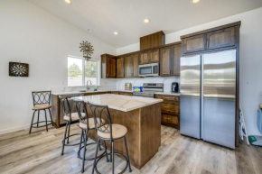 Lincoln City Vacation Home Near Beaches and Casinos